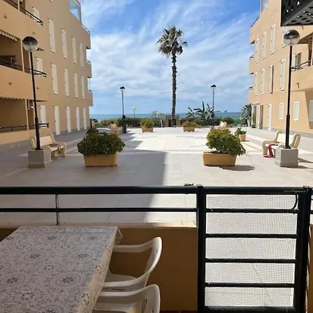 Junto Al Mar Apartment Benajarafe